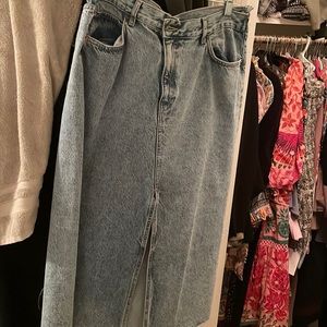 Denim midi skirt with front slit